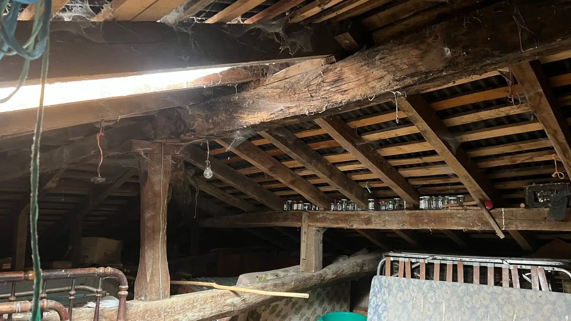 Casa o xalet en venda en Oseja de Sajambre amb Calefacció