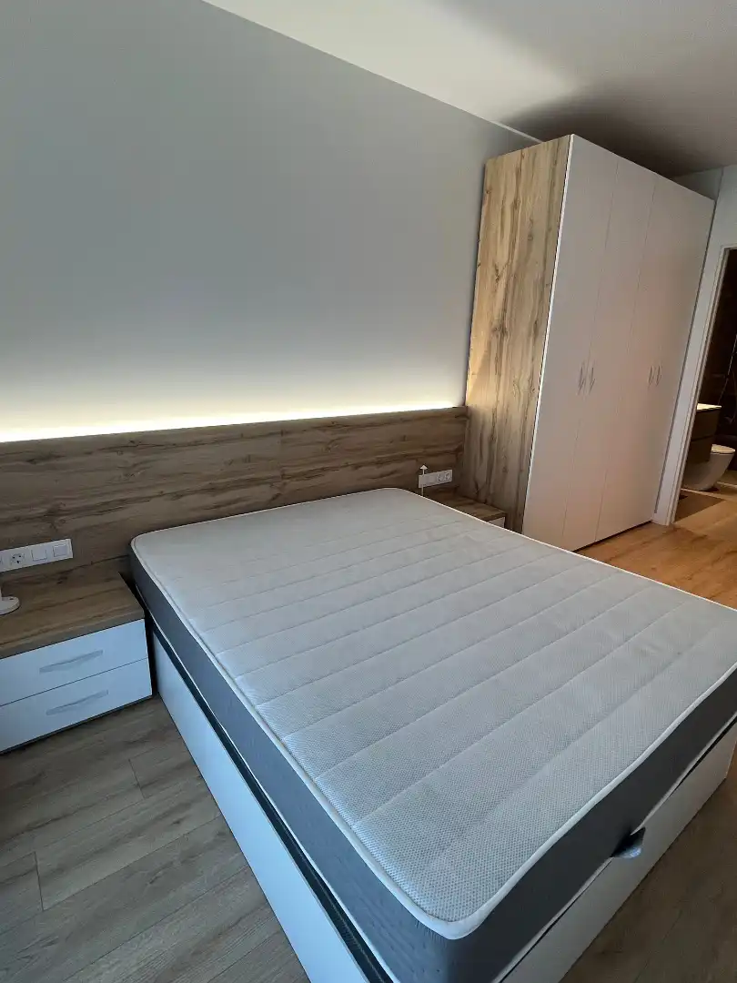 Bedroom of Flat for rent in Lleida  with Air Conditioner, Heating and Parquet flooring