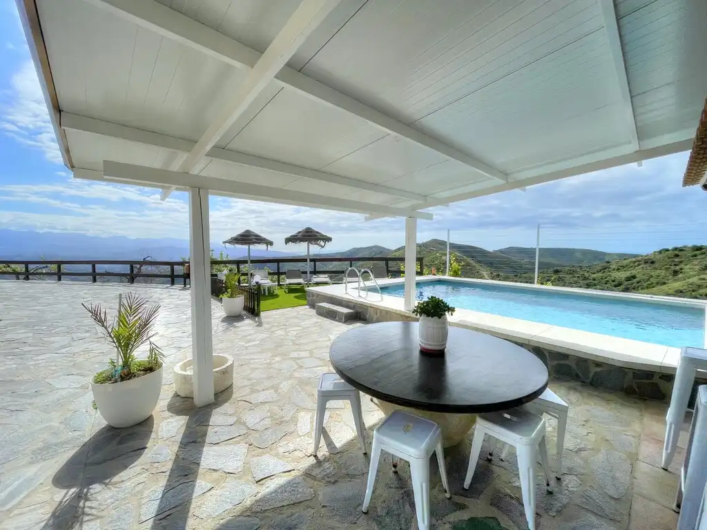 Casa rústica con piscina en venta en El Borge, imagen 24