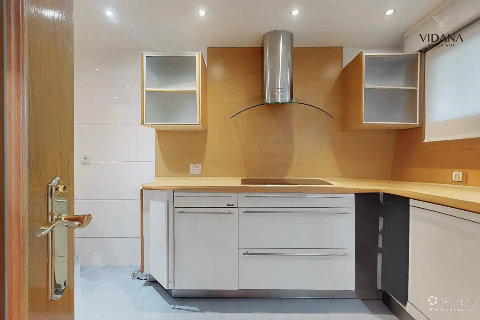 Cocina de Ático en venta en  Pamplona / Iruña con Calefacción, Jardín privado y Parquet