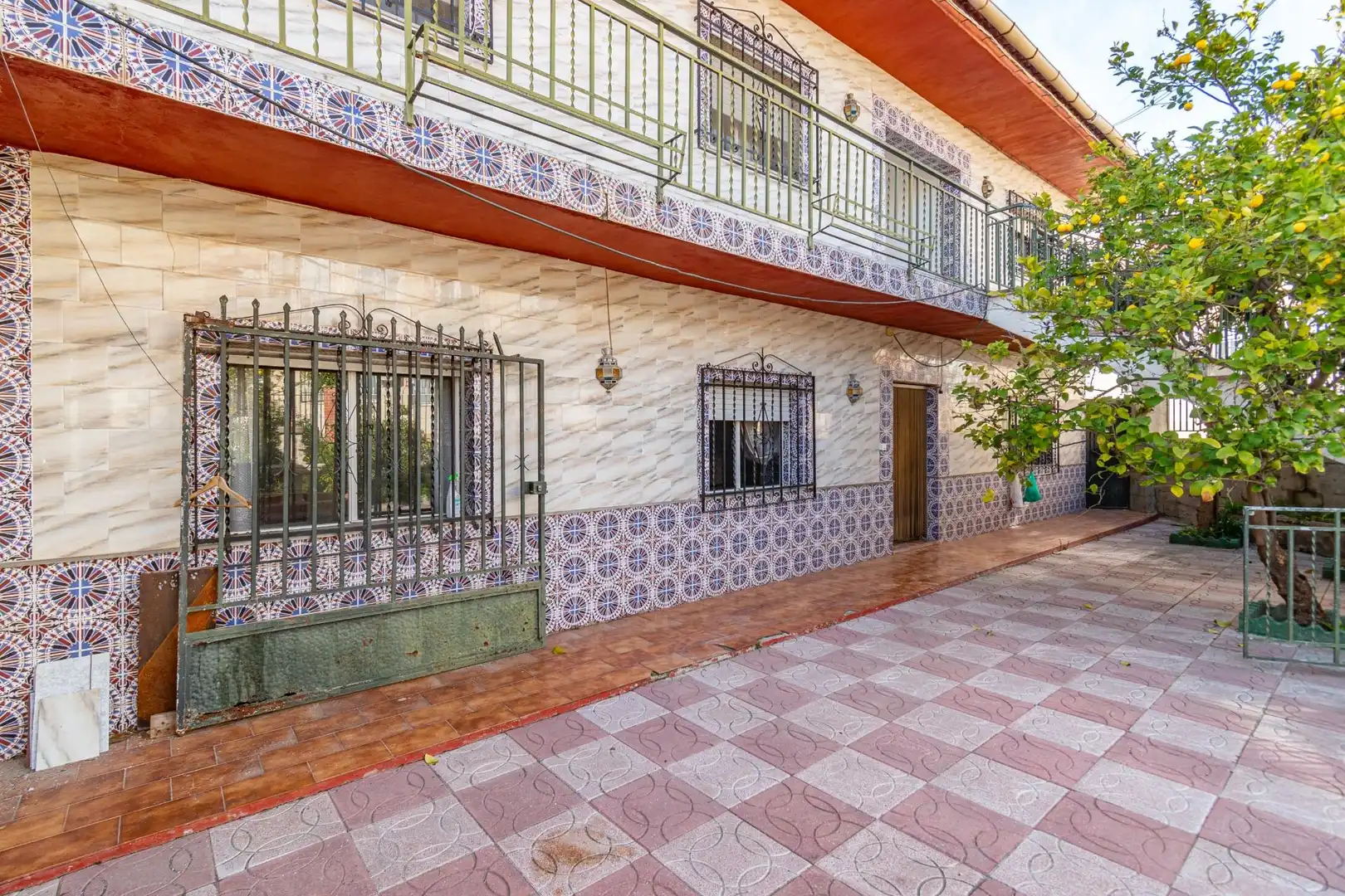 Vista exterior de Casa o chalet en venta en Vegas del Genil con Calefacción, Jardín privado y Terraza