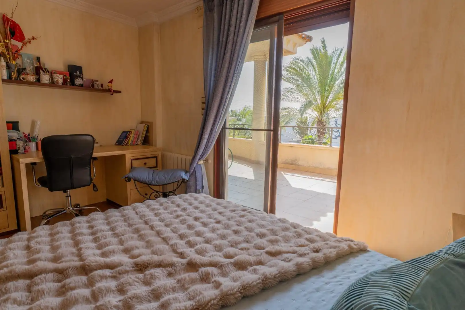Bedroom of Houses for sale in Elche / Elx  with Air Conditioner, Heating and Private garden