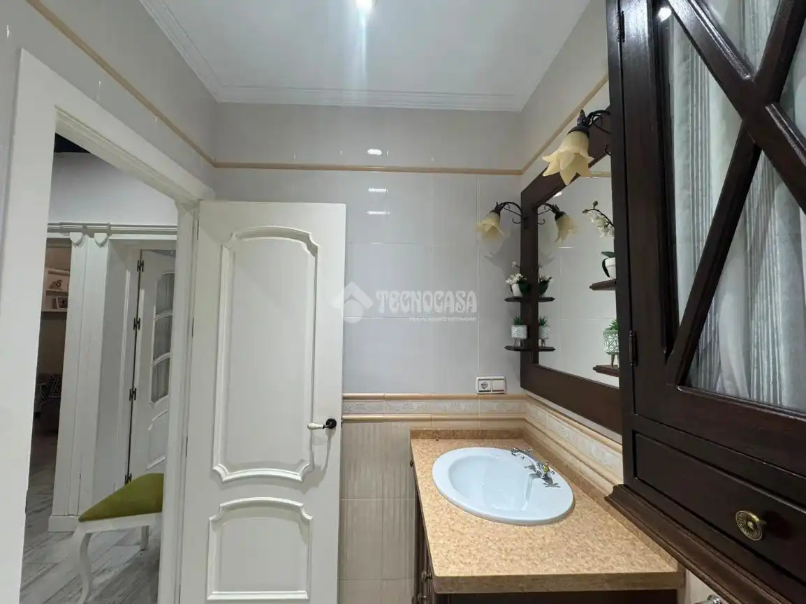Casa adosada en venta en Calle Dr. Manuel E. Patarroyo, Osuna