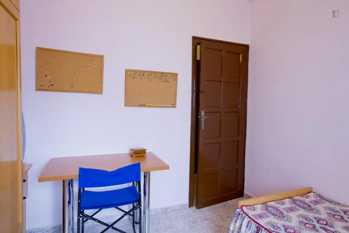 Room in Cruz Roja