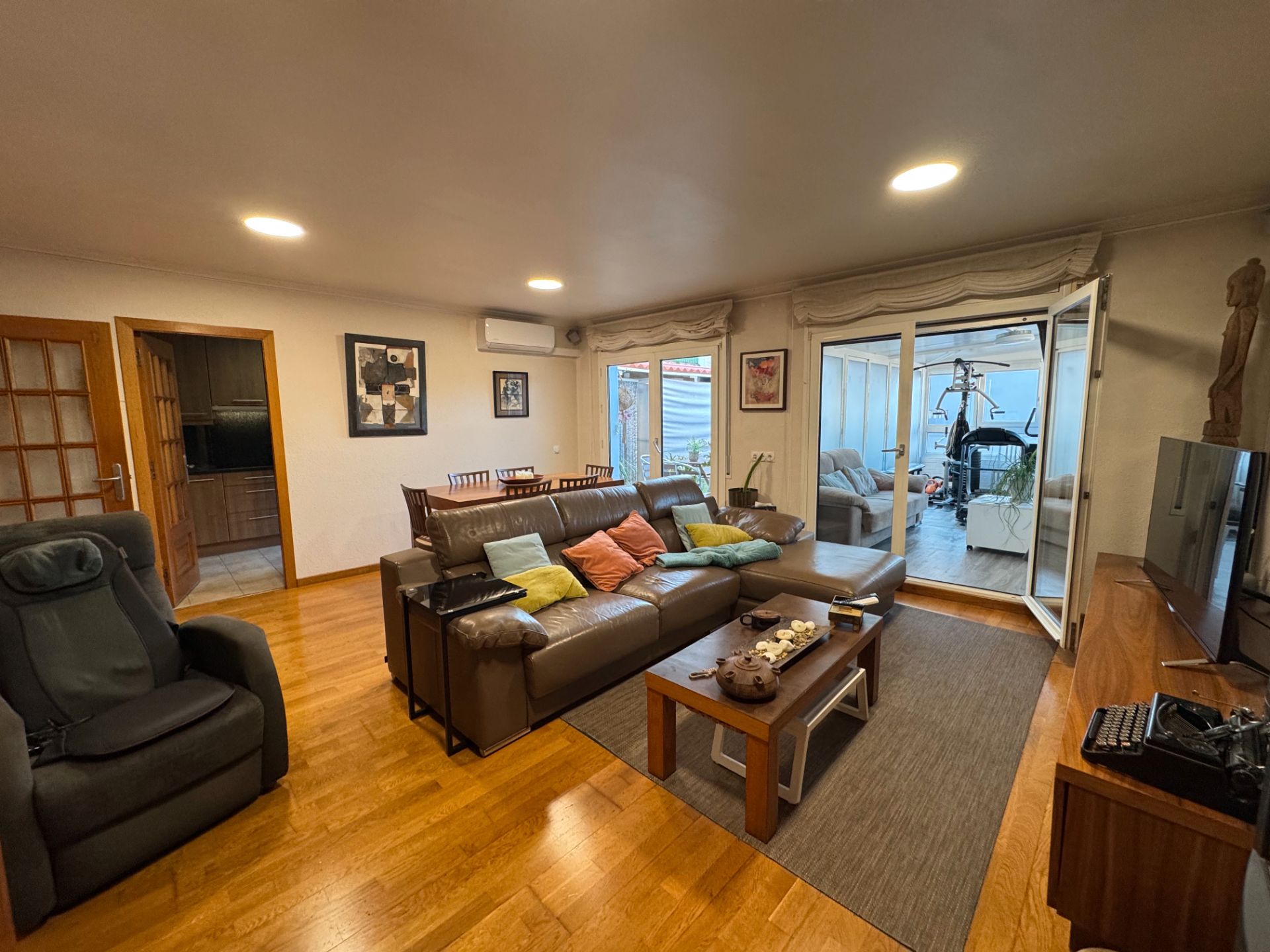 Living room of Flat for sale in Sant Feliu de Guíxols  with Air Conditioner, Terrace and Storage room