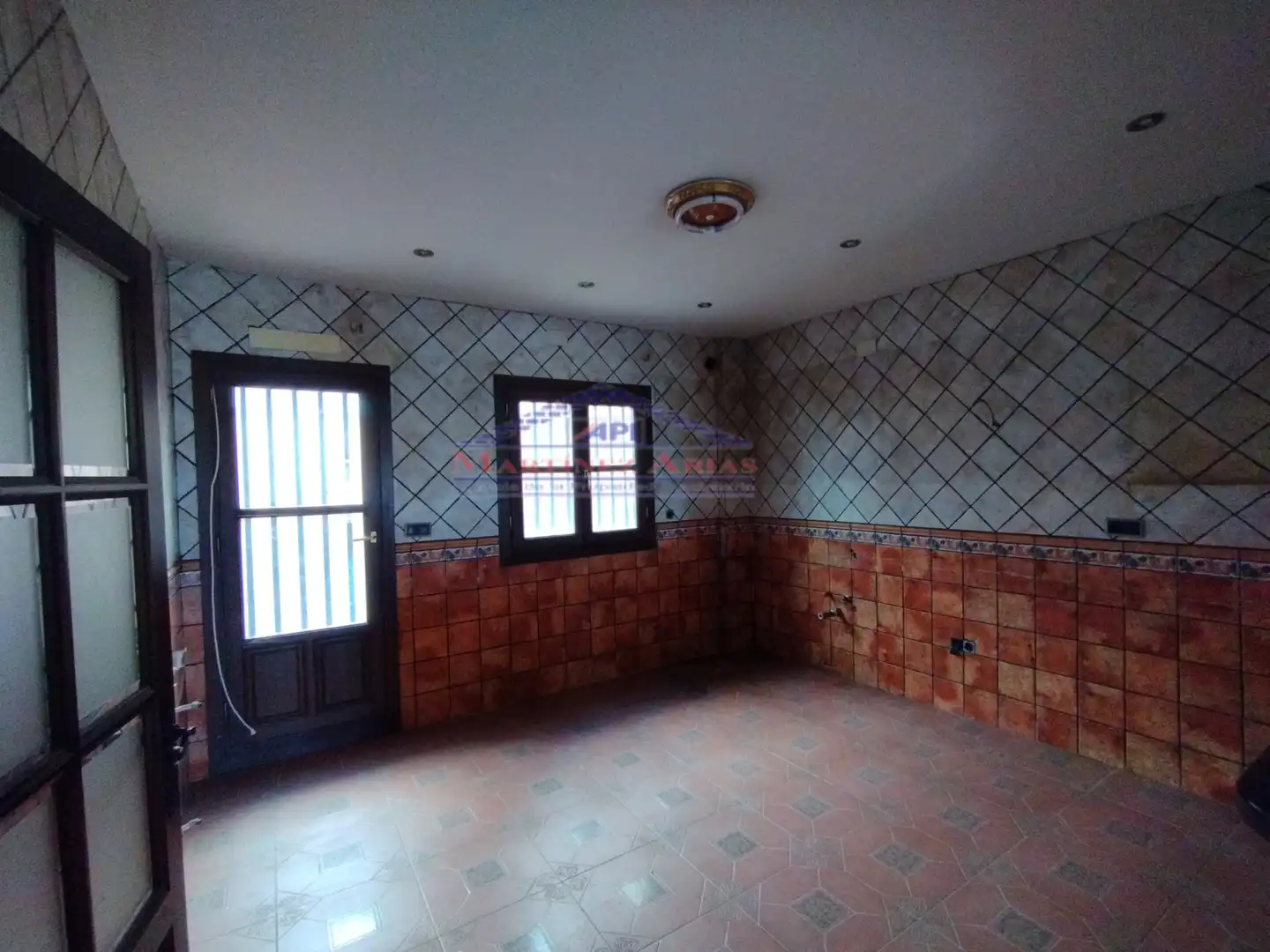 Casa adosada en venta en Sabiote con Balcón