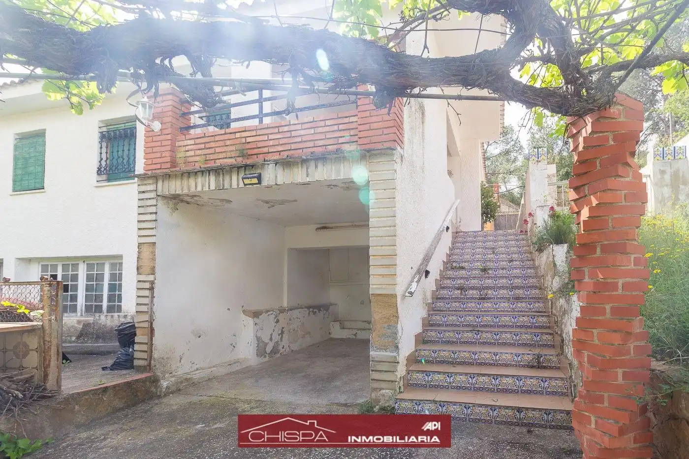 Vista exterior de Casa o chalet en venta en Serra con Calefacción, Jardín privado y Terraza