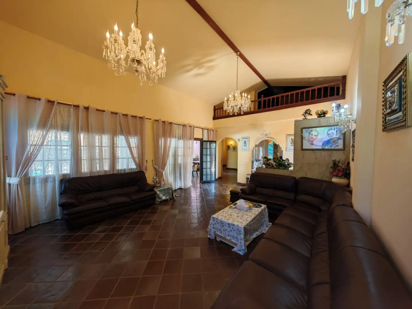 Sala d'estar de Casa o xalet en venda en San Bartolomé de Tirajana amb Aire condicionat, Jardí privat i Terrassa