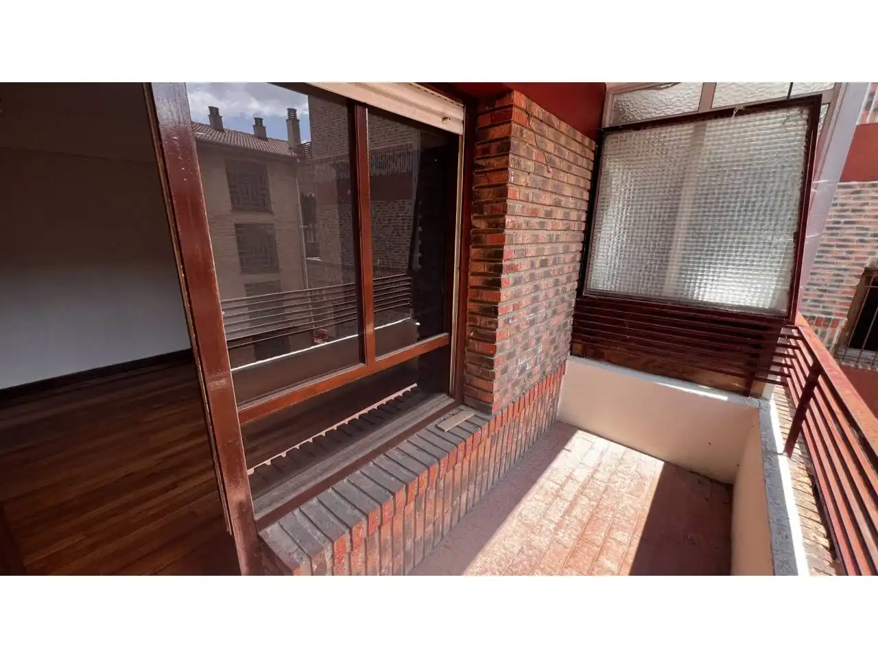 Terrasse von Wohnung zum Verkauf in Espinosa de los Monteros mit Balkon