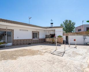 Vista exterior de Casa o xalet en venda en Albinyana amb Terrassa