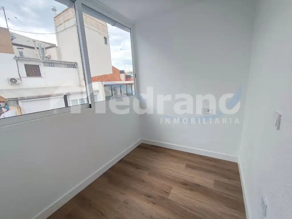 Bedroom of Apartments for rent in Benidorm  with Air Conditioner, Heating and Washing machine