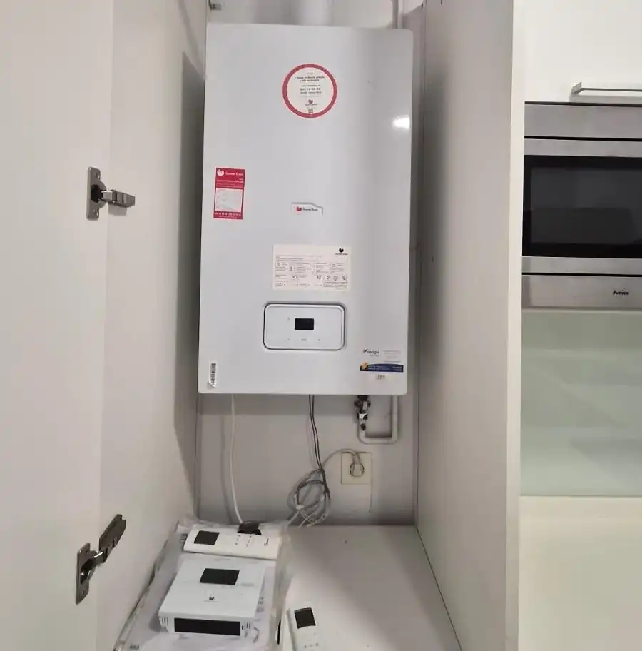 Bany de Oficina de lloguer en Valladolid amb Aire condicionat i Calefacció