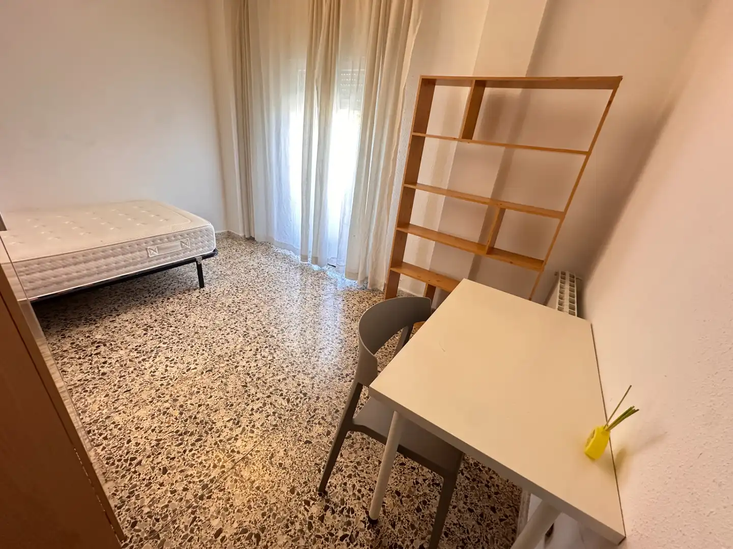 Flat for rent in Avenida de los Alfares, Fuensanta - Universidad