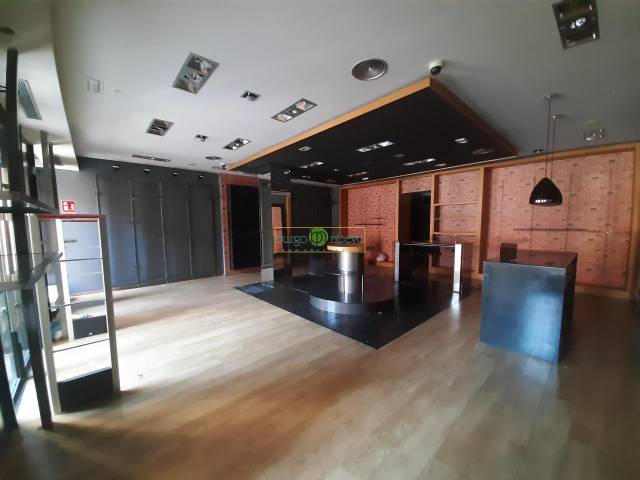 Local comercial en Alquiler en Centro Ciudad