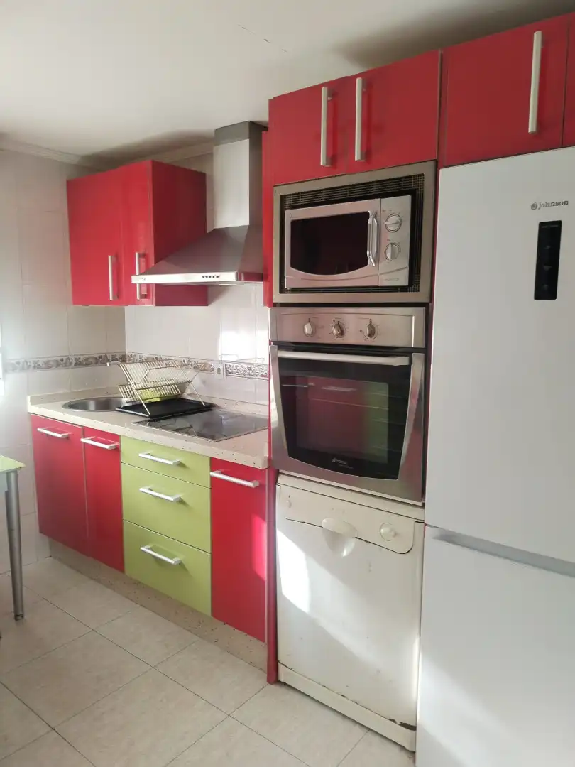 Flat for rent in Calle Gonzalo de Berceo, 10, La Orden