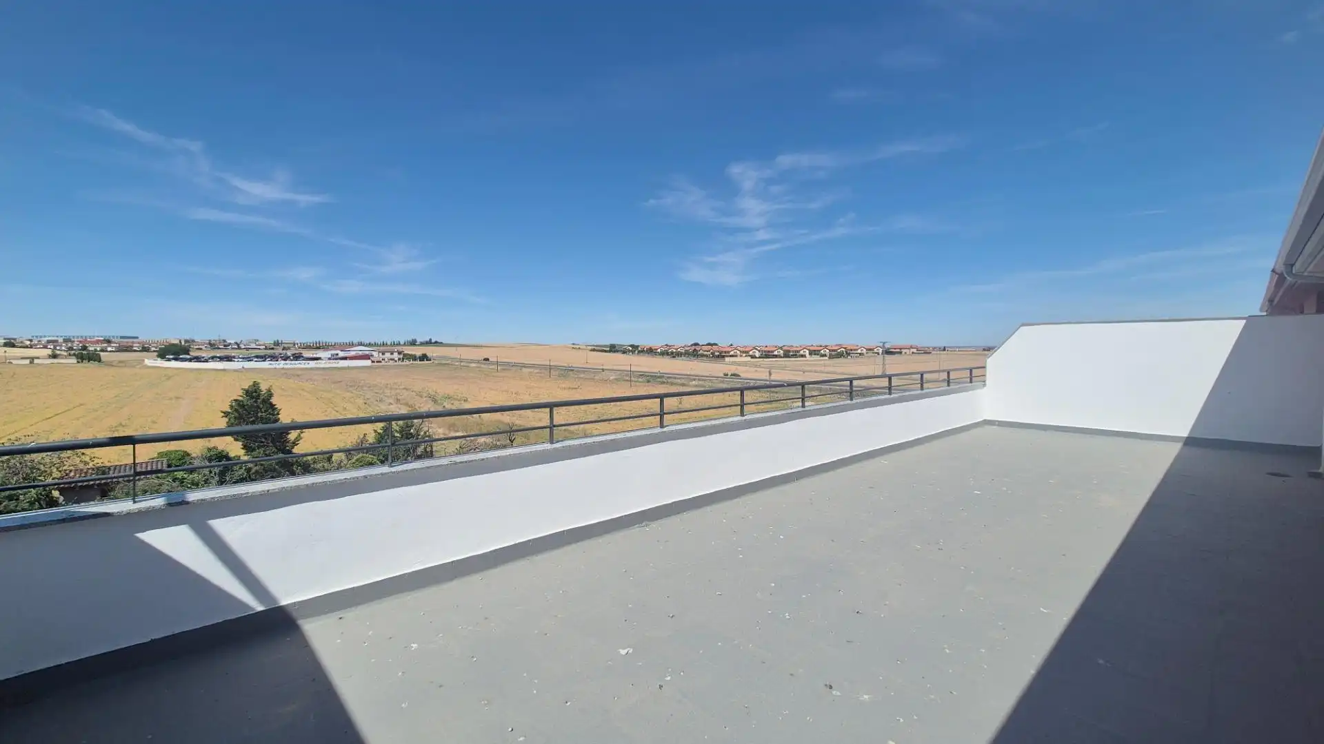 Attic for sale in Castellanos de Moriscos