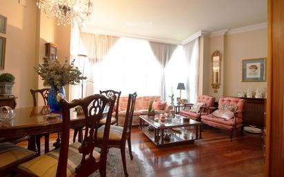 Living room of Flat for sale in Bilbao   with Heating and Terrace