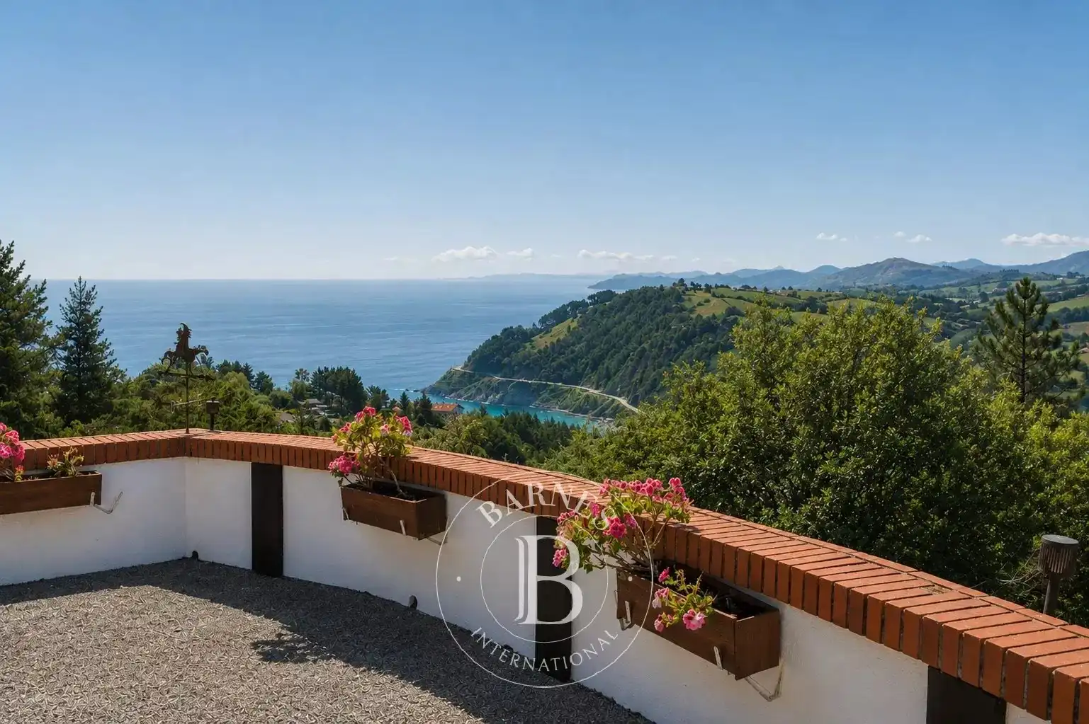 Terraza de Piso en venta en Mutriku con Calefacción y Piscina
