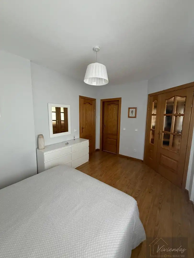 Habitación de Casa o chalet en venta en Boadilla del Monte con Aire acondicionado, Calefacción y Terraza