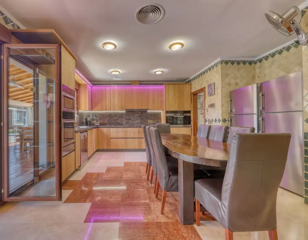 Cocina de Casa o chalet en venta en Calvià con Aire acondicionado, Calefacción y Jardín privado