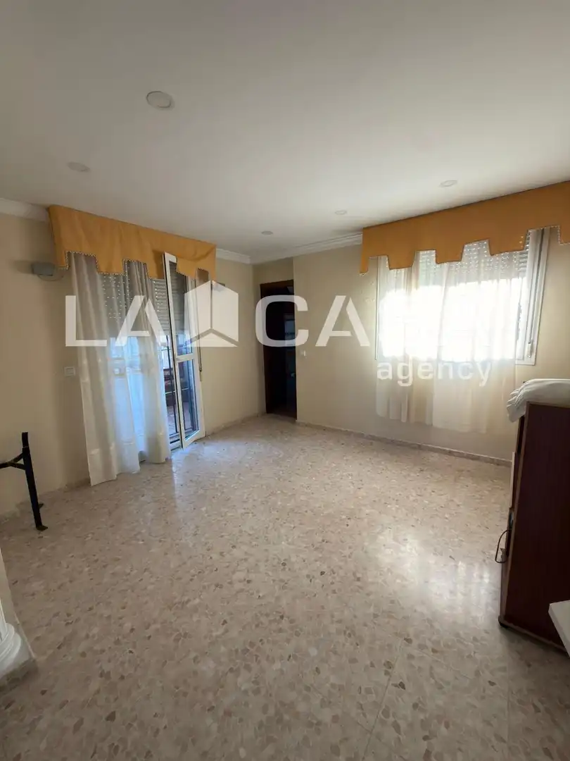 Casa o xalet en venda en Dos Hermanas