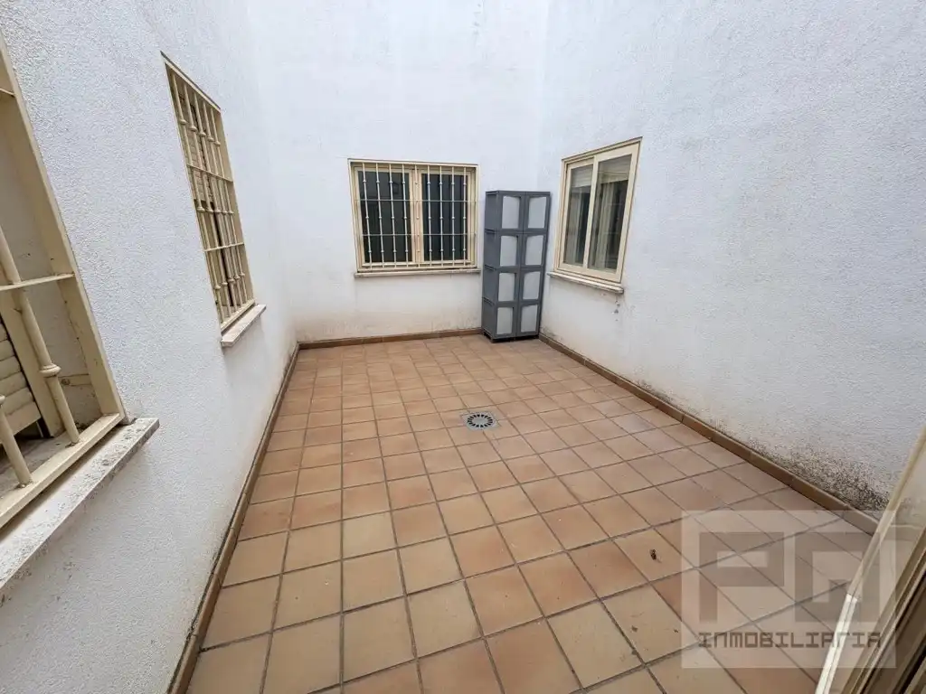 Vista exterior de Piso de alquiler en Las Navas del Marqués 