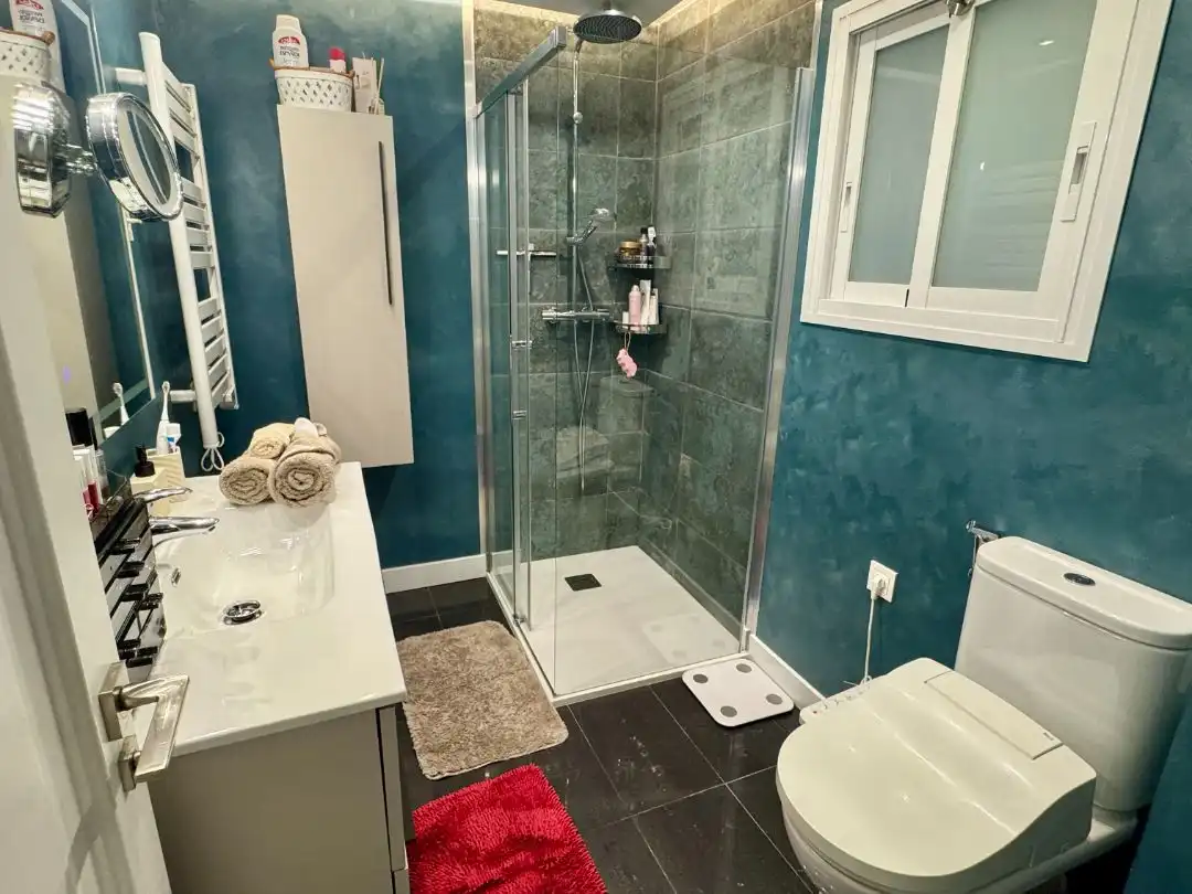 Bathroom of Flat for sale in Este