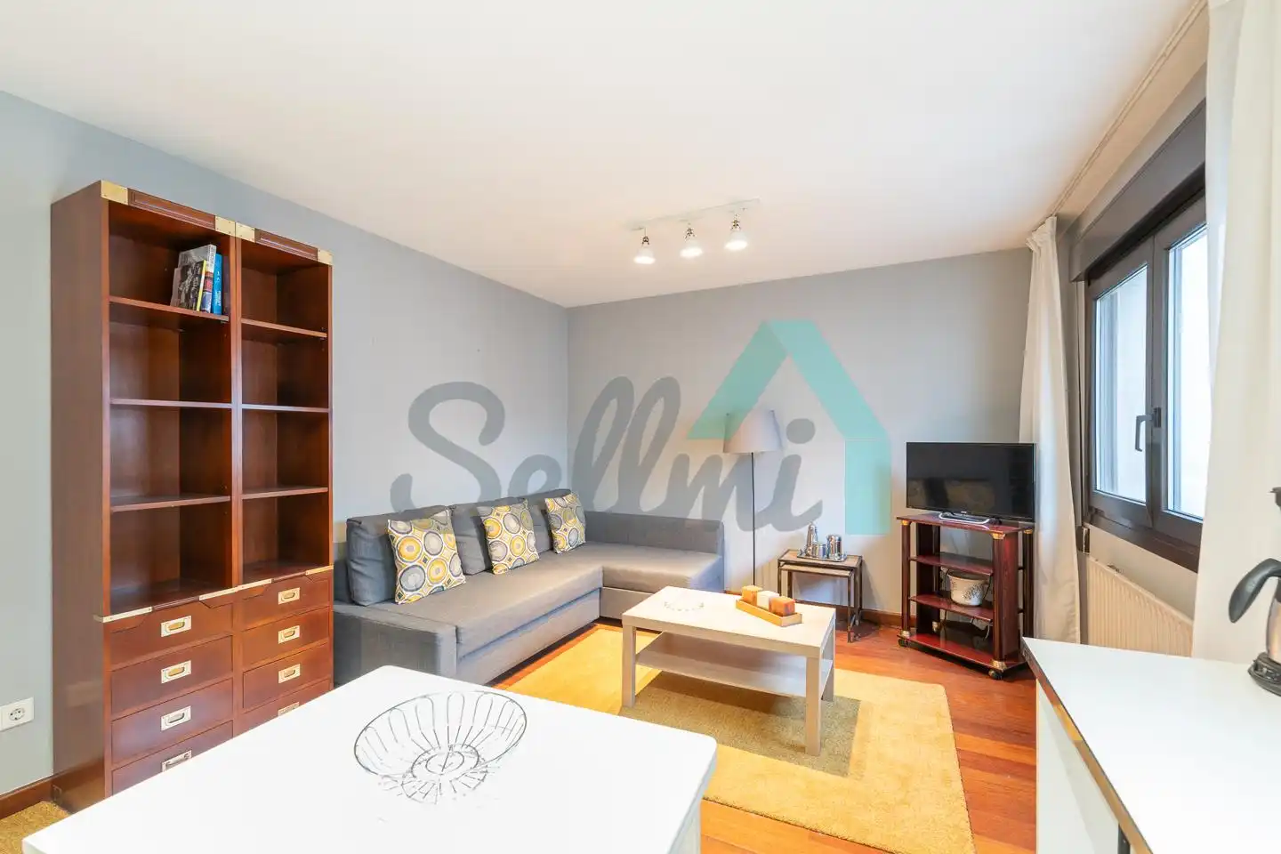 Flat for rent in Carreño Miranda, Masip