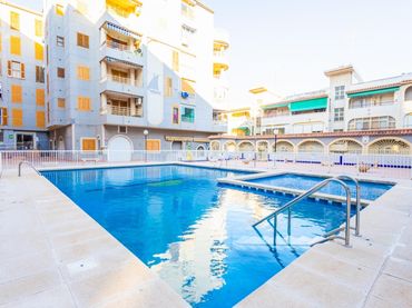 Àtic amb piscina en venda a Calle Calle Rafal
