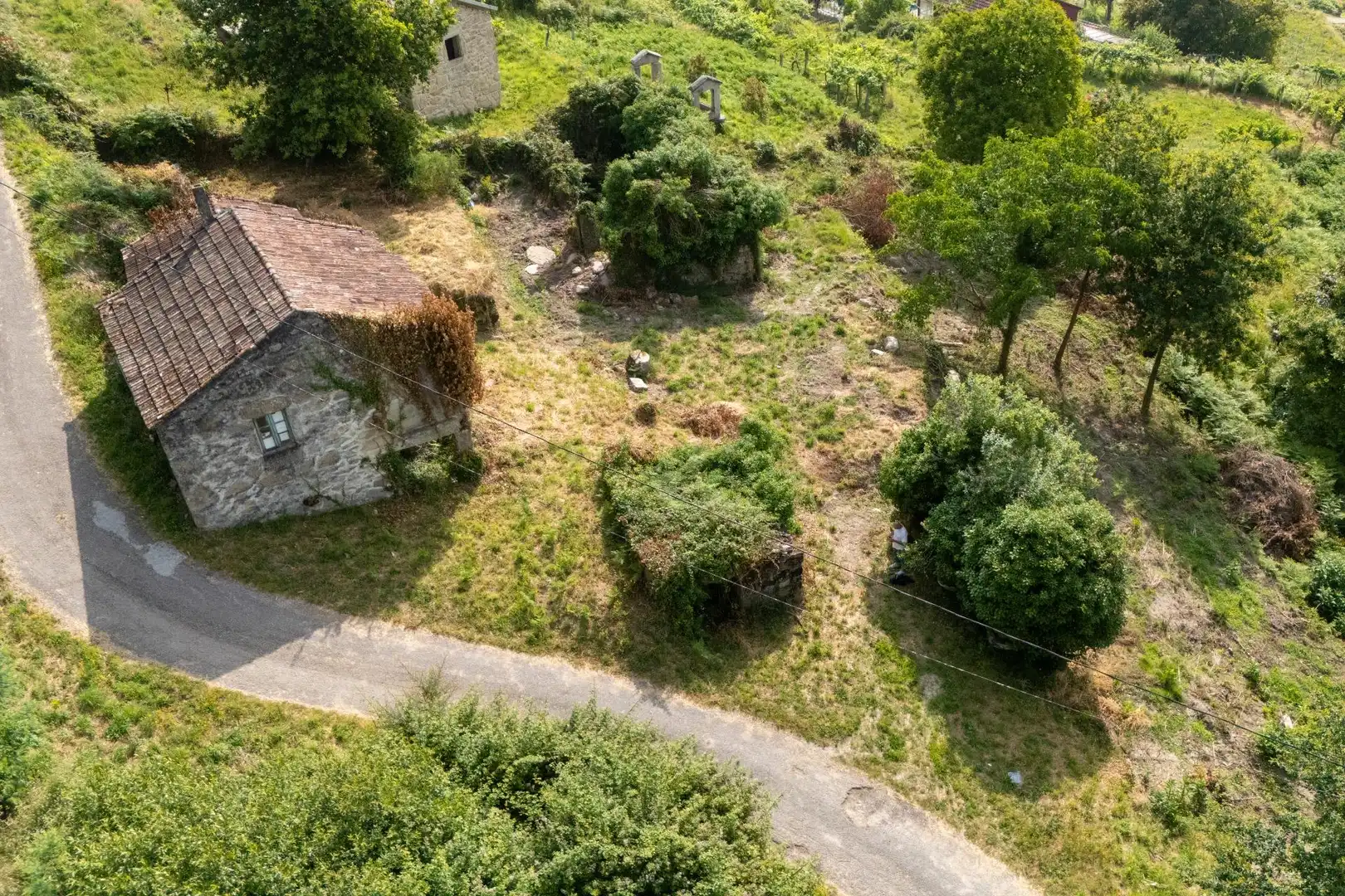 Finca rústica en venda en Arbo amb Jardí privat