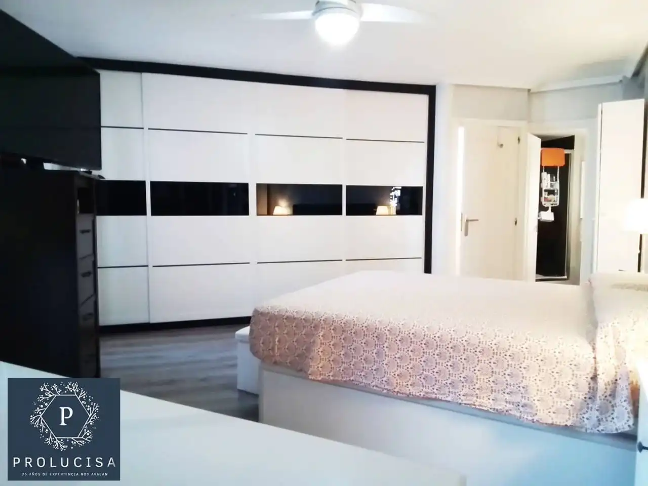 Bedroom of Flat for sale in Móstoles  with Air Conditioner, Heating and Terrace