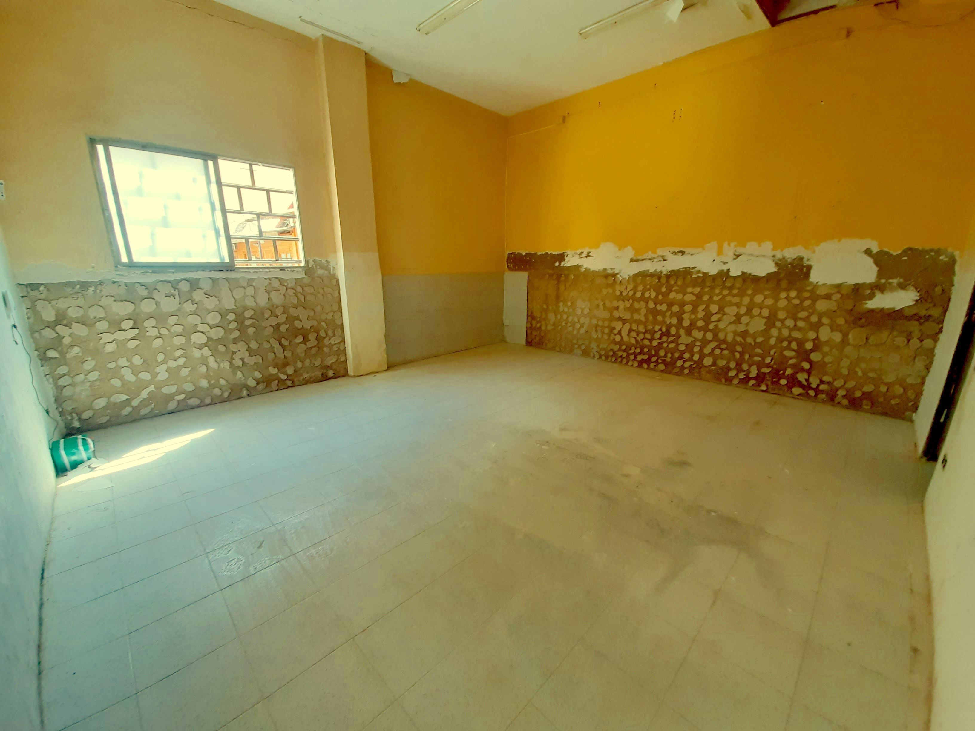 Premises for sale in Carrer del Doctor Martí Julià, La Torrassa