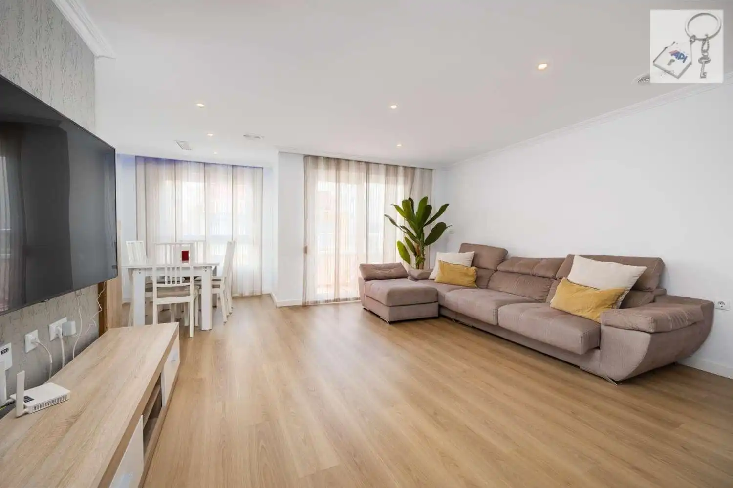 Living room of Apartments for sale in Torrevieja  with Air Conditioner, Heating and Parquet flooring