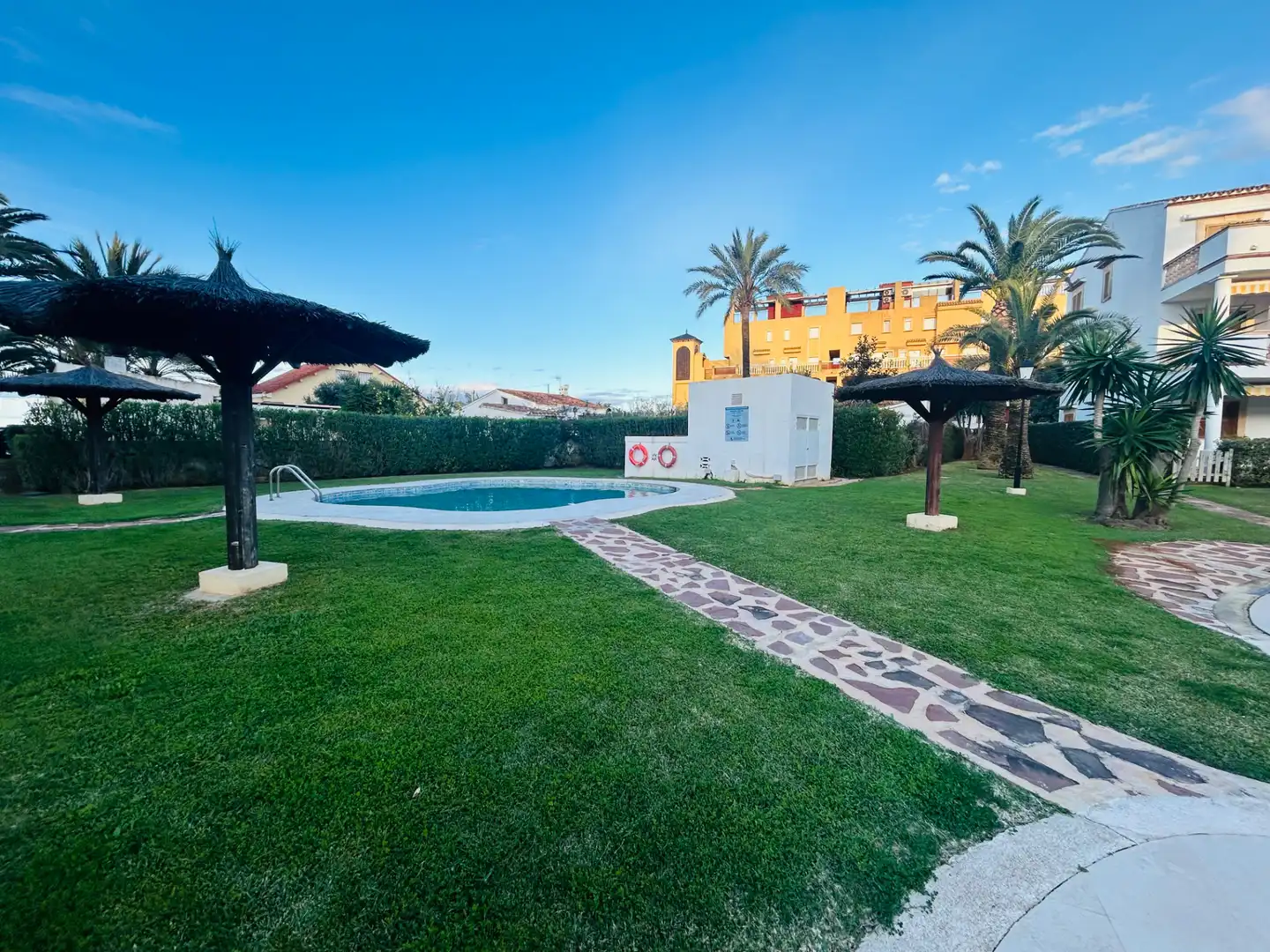 Jardí de Planta baixa de lloguer en Dénia amb Aire condicionat, Calefacció i Jardí privat