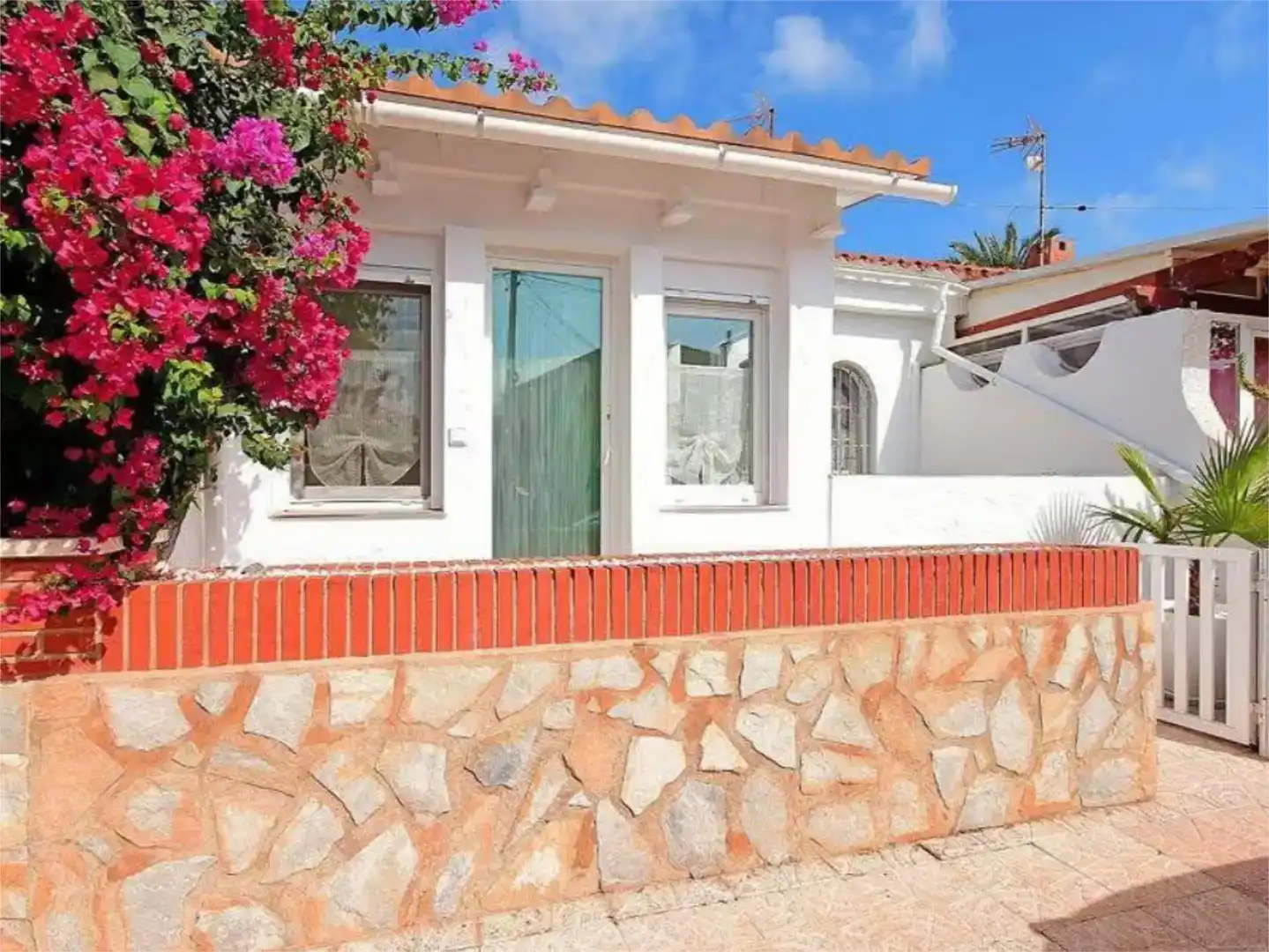 Exterior view of Detached homes for rent in Mar Menor de Cartagena – Cabo de Palos