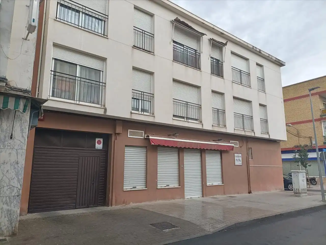 Exterior view of Garage for sale in Córdoba