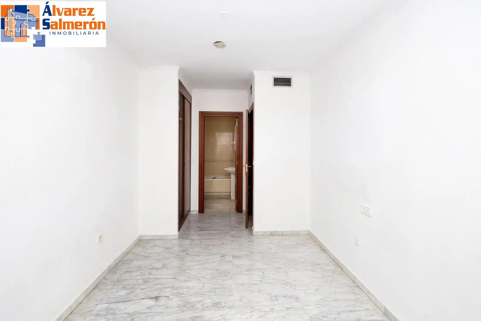 Piso en venta en Granada