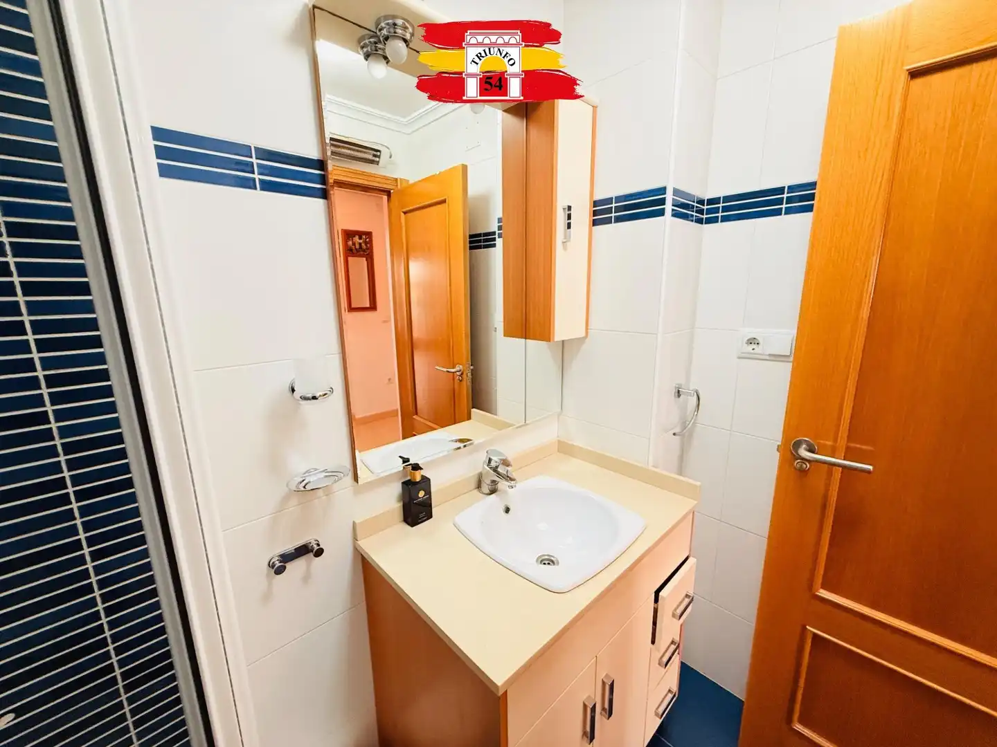 Baño de Ático en venta en Pilar de la Horadada con Aire acondicionado, Jardín privado y Trastero