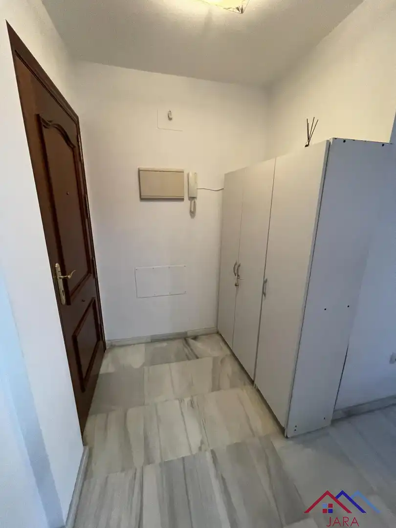Apartamento de alquiler en Casco Histórico - Zona Alta