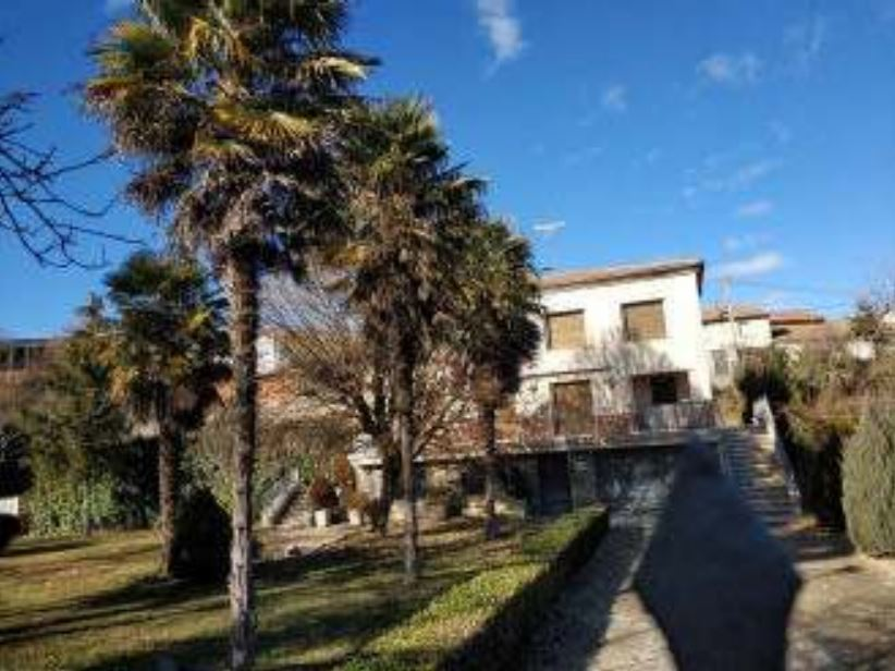 Vista exterior de Casa o xalet en venda en Gradefes