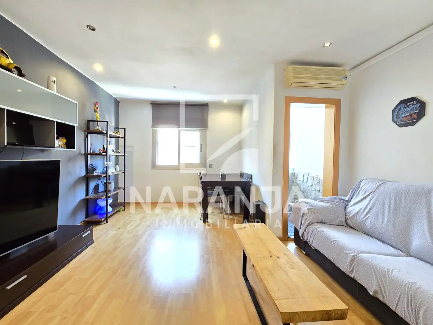 Exterior view of Flat for sale in Santa Coloma de Gramenet
