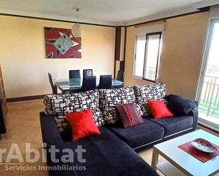 Living room of Flat for sale in  Valencia Capital  with Air Conditioner and Balcony