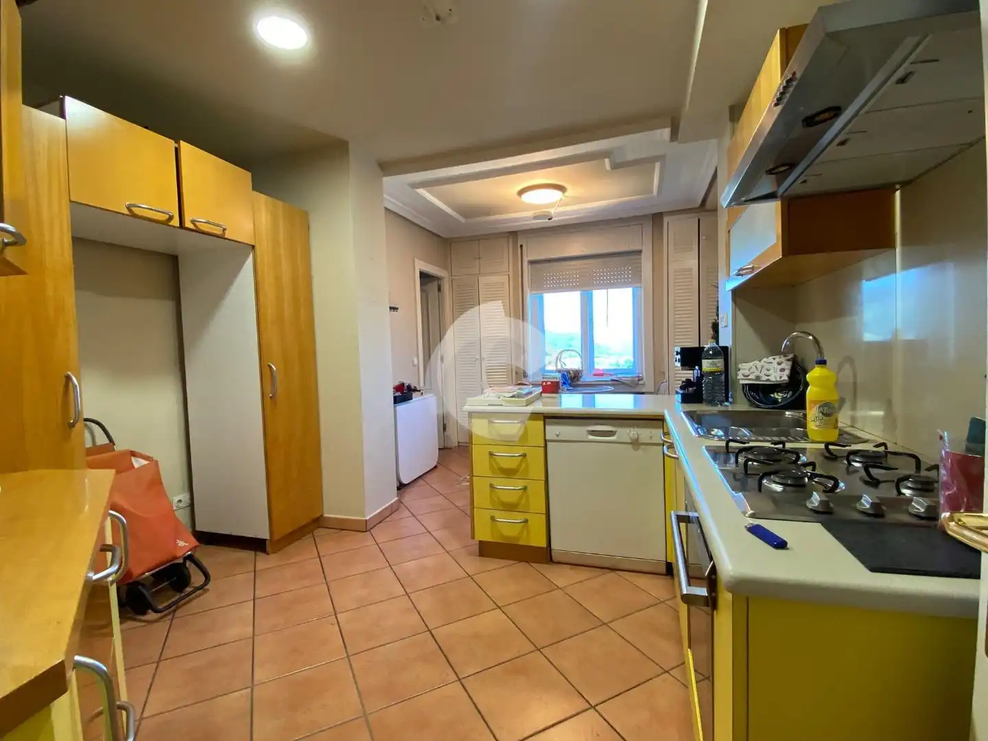 Cuina de Pis en venda en Ourense Capital  amb Aire condicionat, Calefacció i Terrassa
