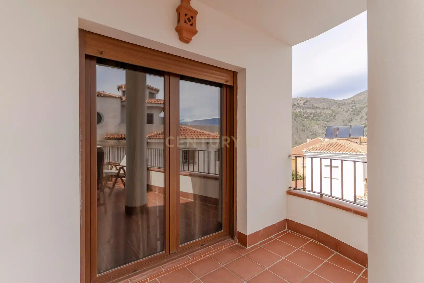 Terraza de Apartamento en venta en Vélez de Benaudalla con Aire acondicionado, Trastero y Piscina