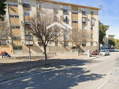 Vista exterior de Pis en venda en Jerez de la Frontera amb Aire condicionat i Moblat