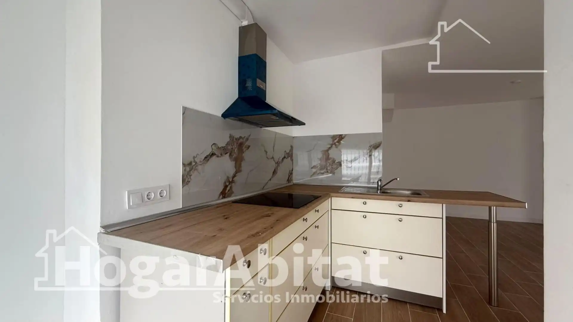 Kitchen of Flat for sale in Tavernes de la Valldigna  with Storage room