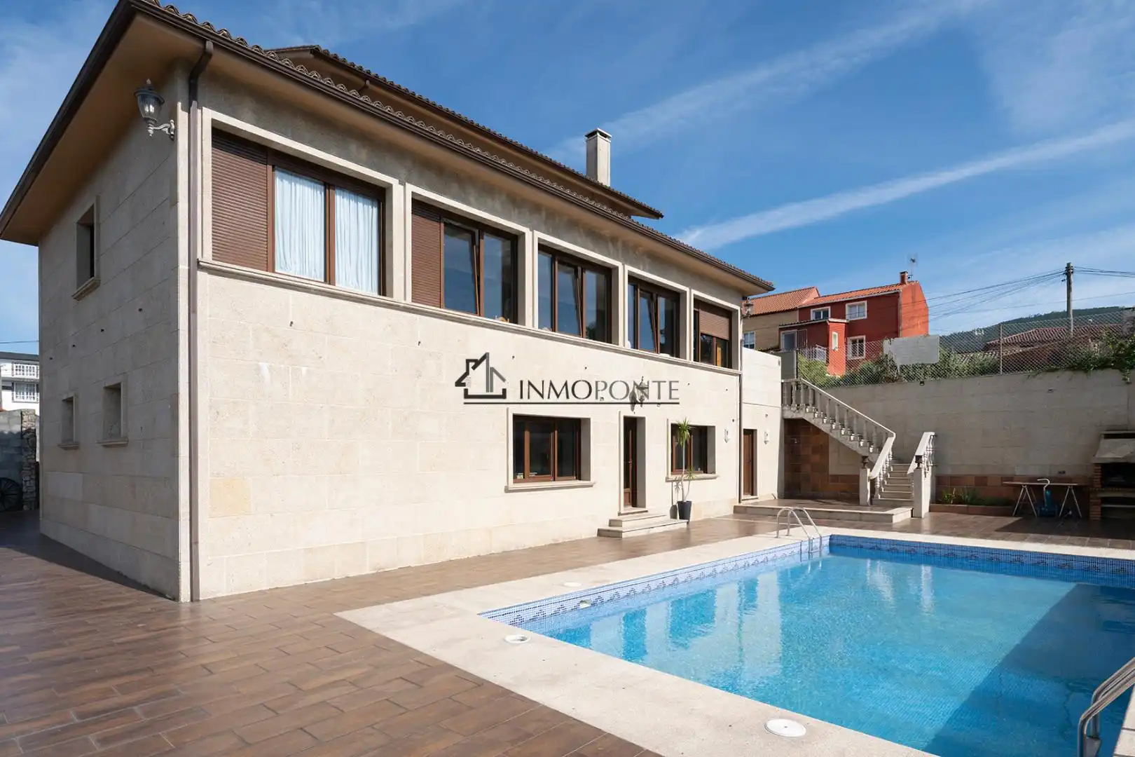 Exterior view of Houses for sale in Vilagarcía de Arousa  with Private garden
