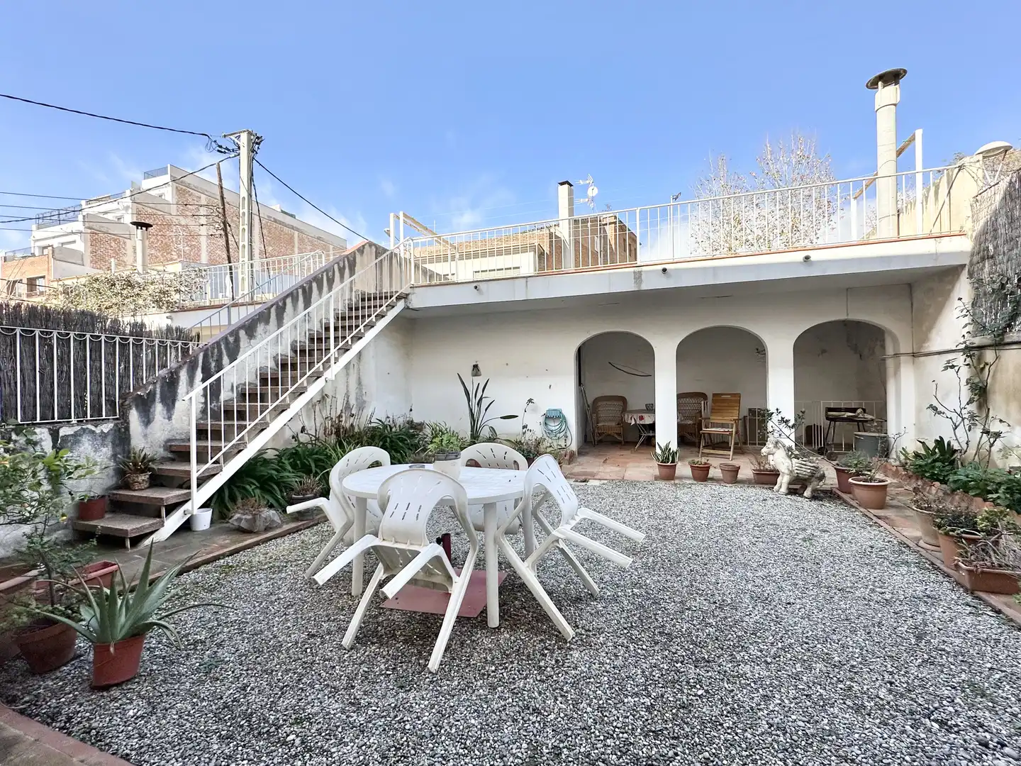Terrasse von Einfamilien-Reihenhaus zum Verkauf in El Masnou mit Heizung, Privatgarten und Terrasse