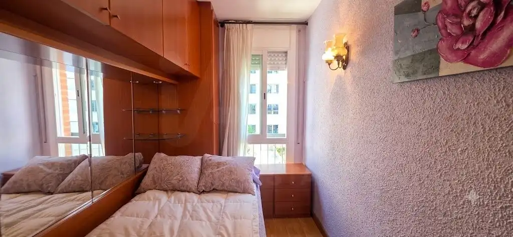 Bedroom of Flat for sale in Barcelona  with Air Conditioner and Heating