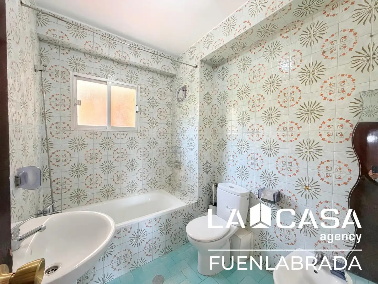 Bathroom of Flat for sale in Fuenlabrada  with Terrace